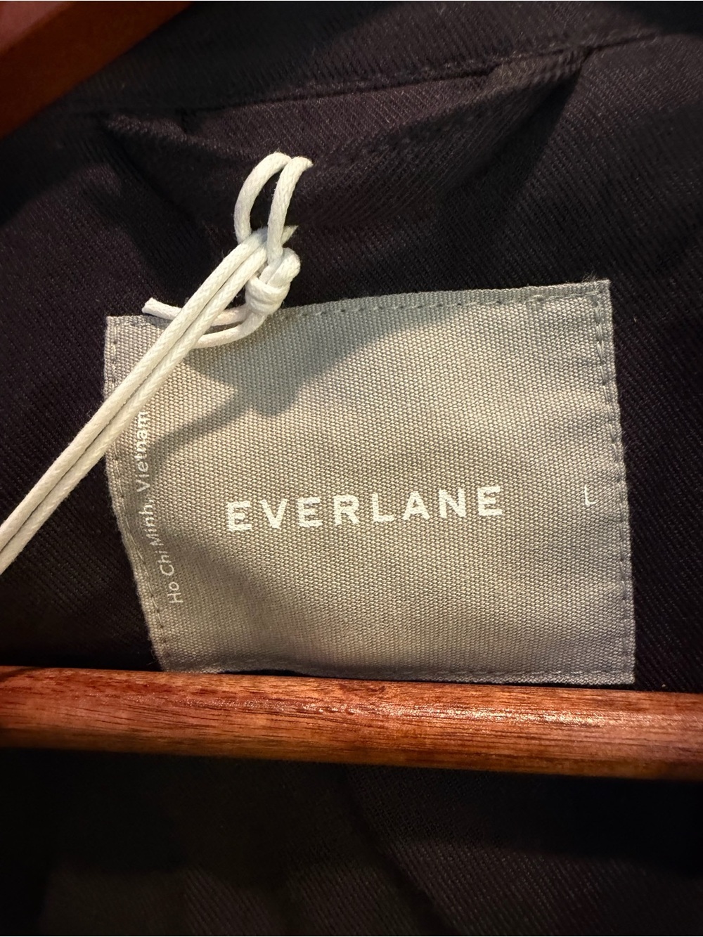 Everlane Black Belted Trench Coat - Picture 4 of 7
